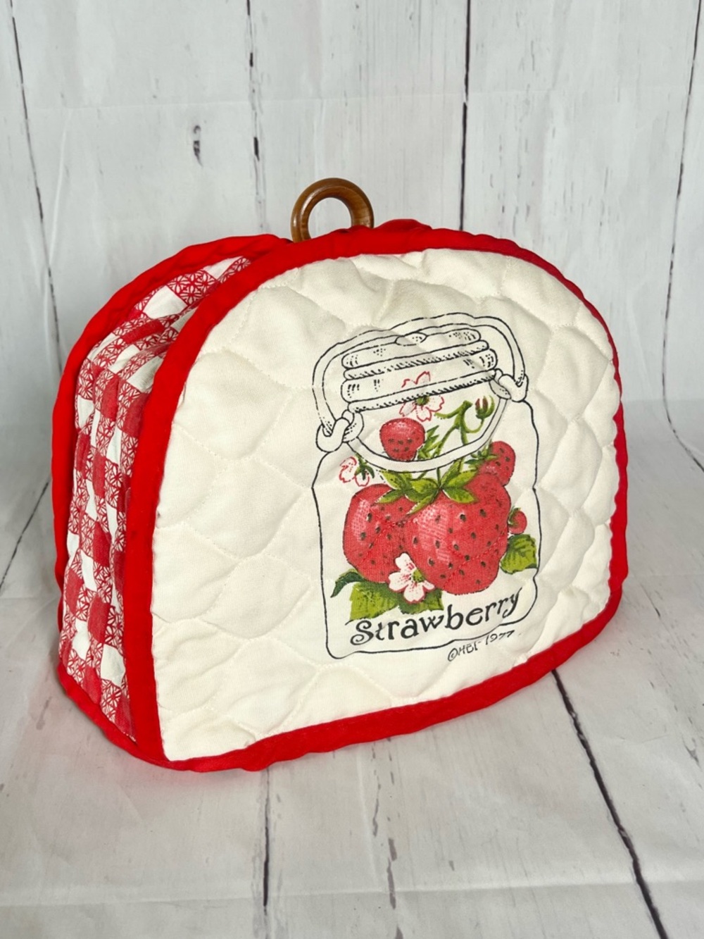 VTG 1977 HBI Quilted Strawberry Toaster Cover Red Gingham Cottagecore